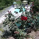 Il Rifugio Dell'Ape Agriturismo 4*