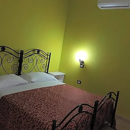 Il Rifugio Dell'ape 3* Senigallia